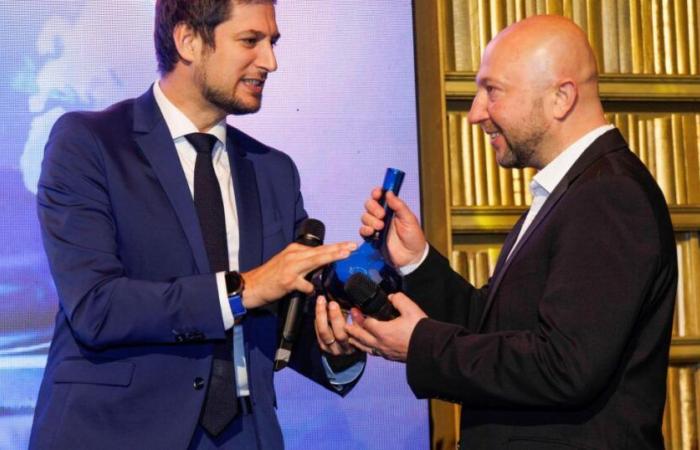 André Füzfa recibe el premio “favorito” de los Trofeos Matière Grise