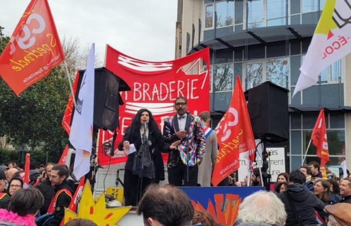 Más de 3.000 manifestantes se reunieron en Nantes contra los recortes en las subvenciones culturales regionales