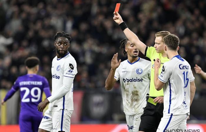 Anderlecht venció a Gante por 6-0 en un partido tumultuoso, Buffalo terminó con nueve y no quedó nada contento con el arbitraje.