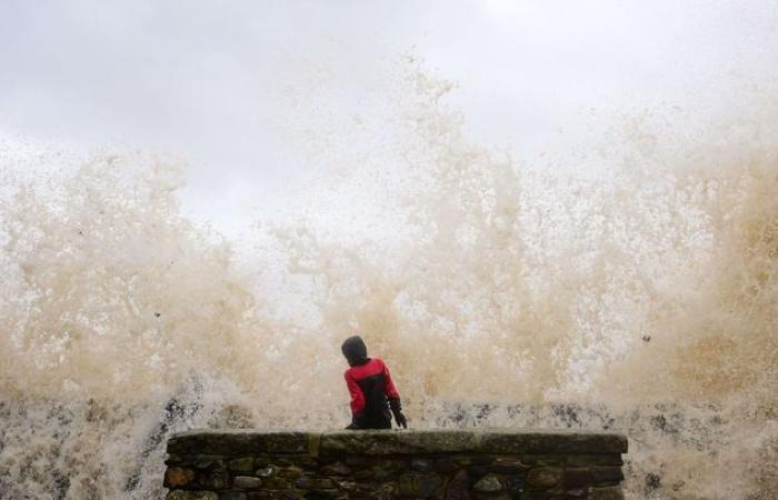 La tormenta Bert continúa causando daños