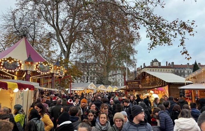 El mercado navideño ya se vio obligado a cerrar este lunes, he aquí por qué.