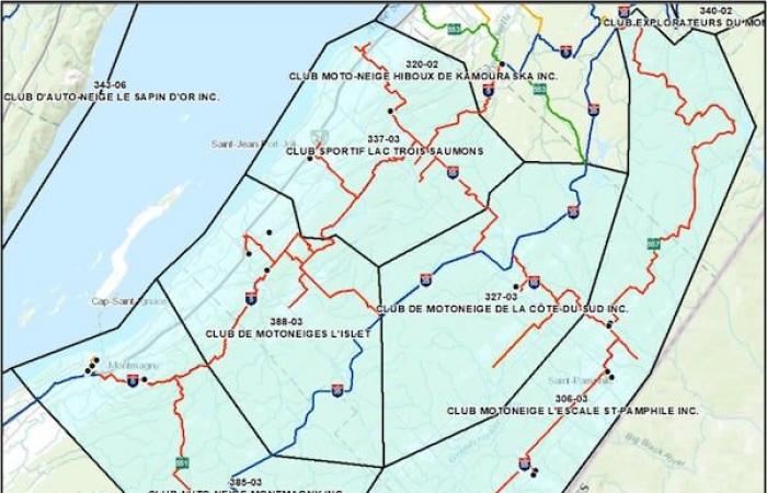 Miles de kilómetros de rutas para motos de nieve pendientes