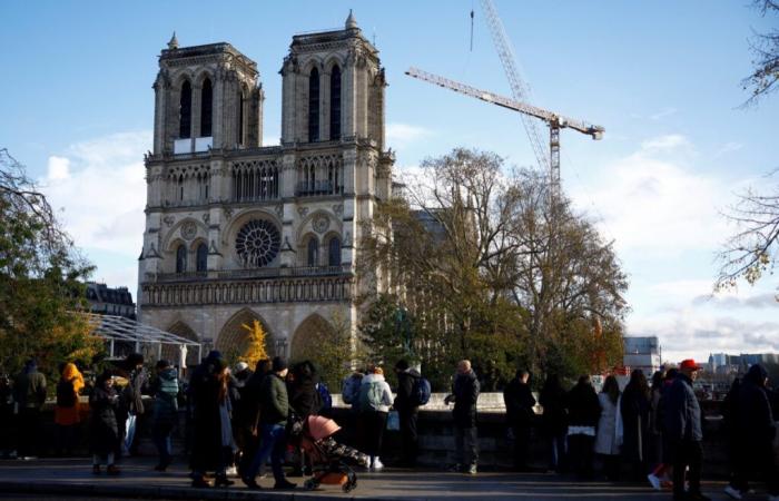 Los estadounidenses pagaron casi 62 millones de dólares por su restauración. Después de un largo trabajo financiado exclusivamente con donaciones, la catedral de Notre-Dame de París se prepara para reabrir sus puertas. En total, cerca de 700.000 eu