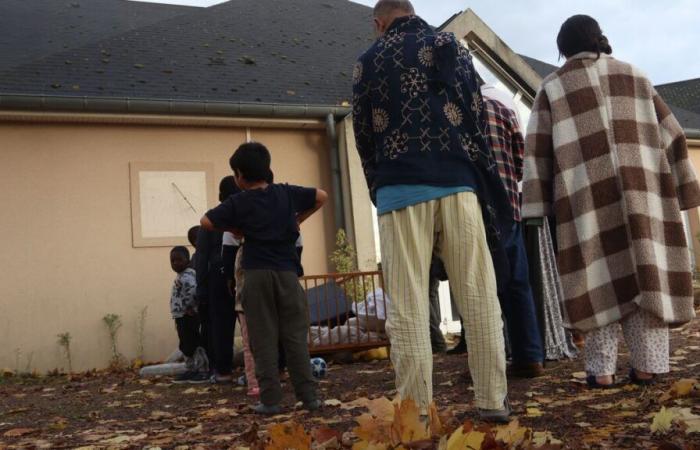 Calvados: la okupación de familias inmigrantes en la antigua residencia de ancianos de Cambremer divide el pueblo