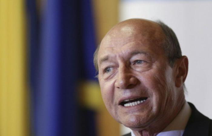 Băsescu, sobre Călin Georgescu: Rumania no necesita personas que consulten con Dughin y promuevan el legionarismo