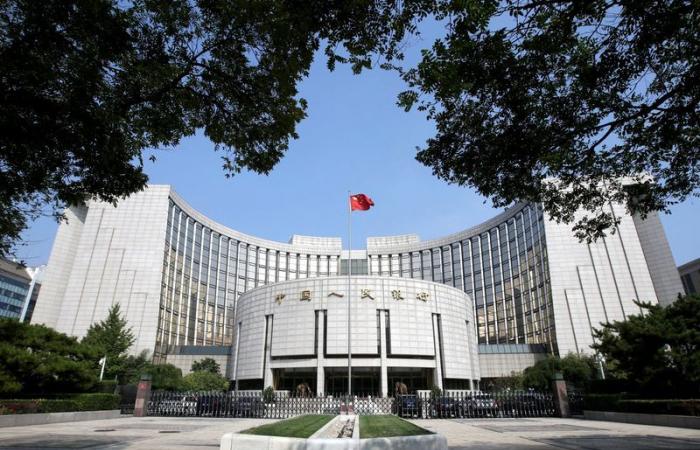 El banco central de China inyecta 124.000 millones de dólares en el sistema bancario mediante préstamos de política a un año