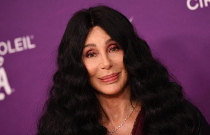 Cher habla con franqueza sobre su primera vez a los 14 años: “Quería venganza”