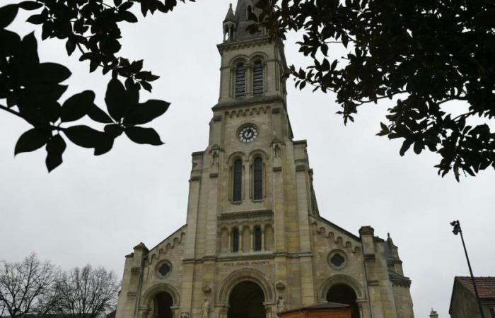 Bruno Retailleau apoya a los fieles de la vandalizada basílica de Saint-Denys de Argenteuil