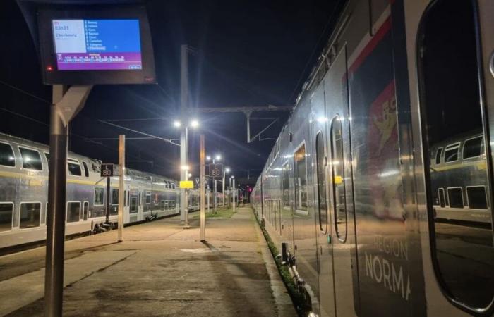 Los trenes entre París y Normandía están bloqueados durante varias horas y los pasajeros pasan la noche en la estación de Evreux