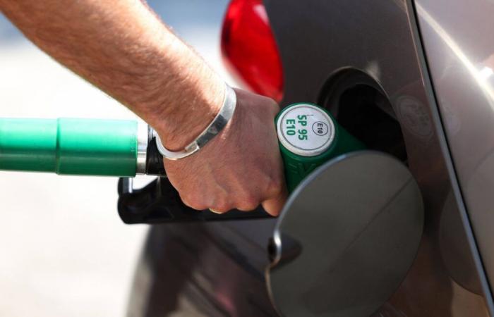 Despedido por utilizar la tarjeta de combustible del ayuntamiento para fines personales