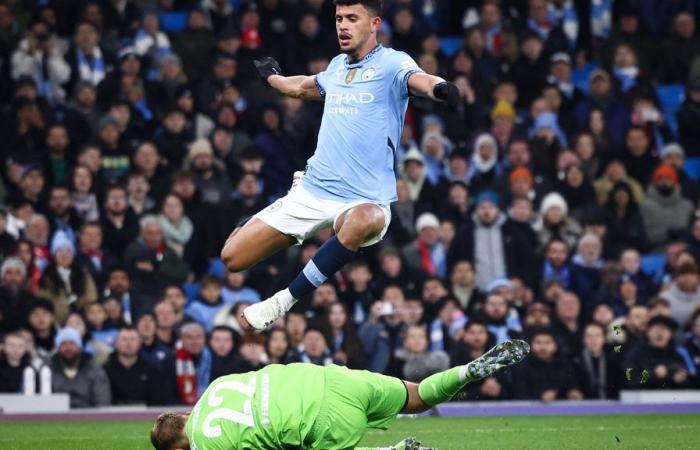 El Feyenoord da una gran sorpresa ante el Manchester City: de 3-0 a 3-3