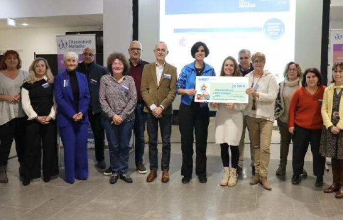 Entrega del Premio Sandrine Riaudo a la asociación RésÔ H’and Family – Le Petit Journal