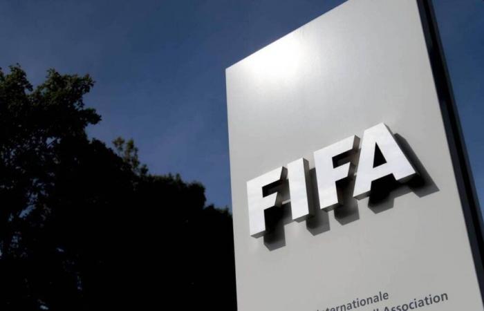 Asunto Diarra. La FIFA suspende los casos relacionados con las reglas de transferencias