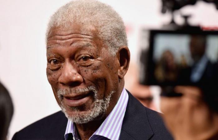 Morgan Freeman, de 87 años, llama la atención cuando sale a Los Ángeles para una cena de incógnito