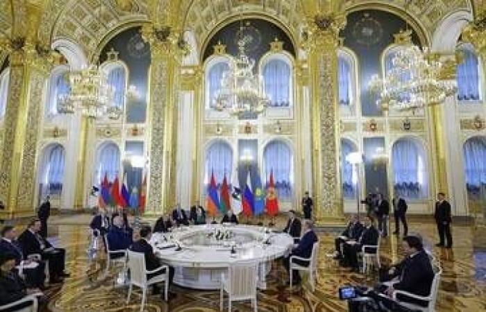 ¿Qué se esconde detrás del Kremlin, esta gigantesca fortaleza que encarna el poder autoritario de Vladimir Putin? – Edición nocturna Oeste-Francia