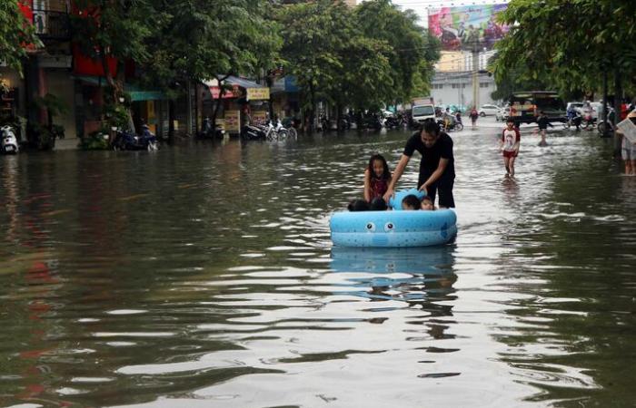 El Primer Ministro pide reaccionar rápidamente y superar las consecuencias de las inundaciones