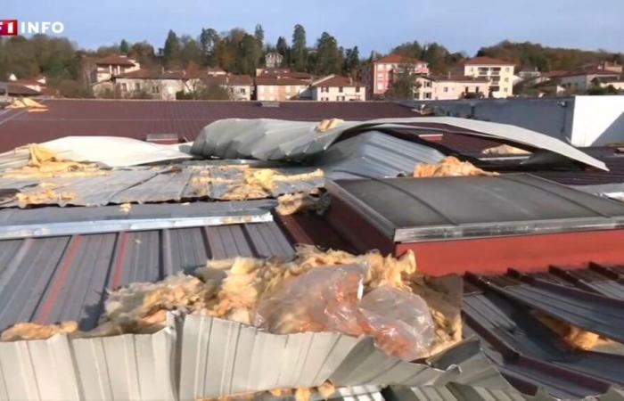 Fuertes vientos: el techo de un supermercado arrancado en Isère