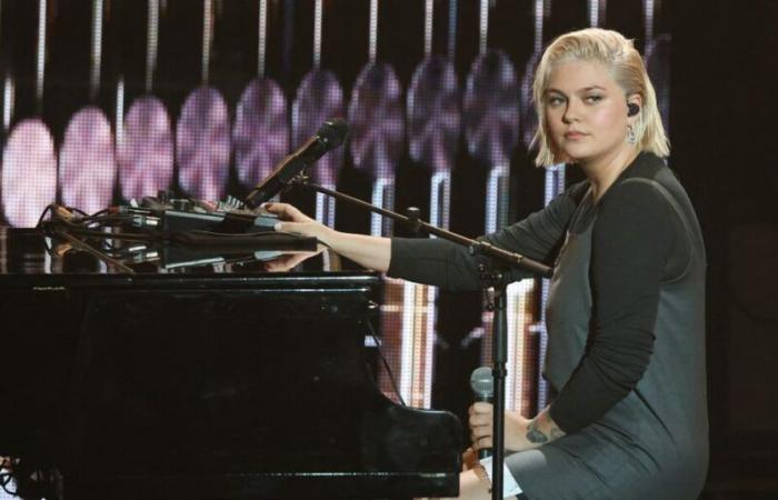 Louane revela esta importante elección en su carrera que su hermana pequeña vivió “muy mal”