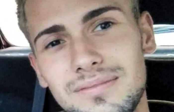 España: cuatro hombres condenados por el asesinato homofóbico de Samuel Luiz, un joven enfermero