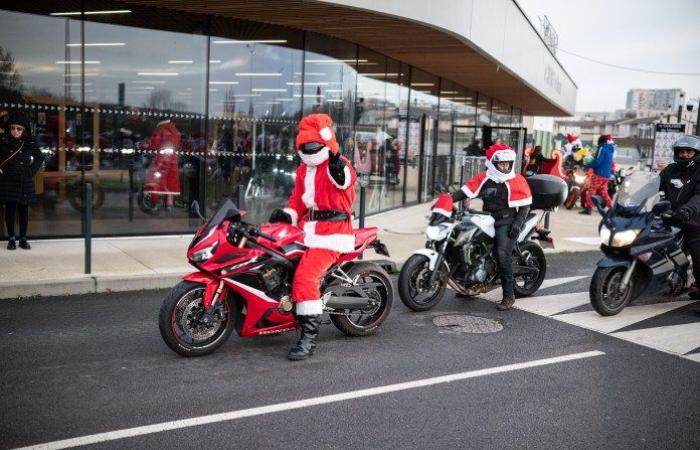 Sena y Marne: tercera edición. ¡Con el Road Trip de Navidad, los ciclistas recorren la región para llevar un poco de alegría a los niños enfermos!