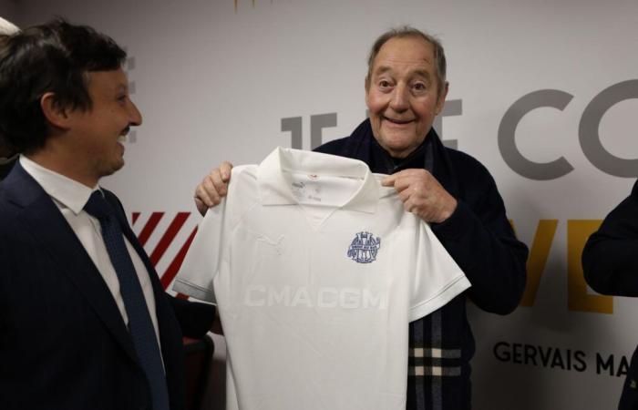 Lente RC – OM. El regalo de OM por el 70 cumpleaños de Gervais Martel