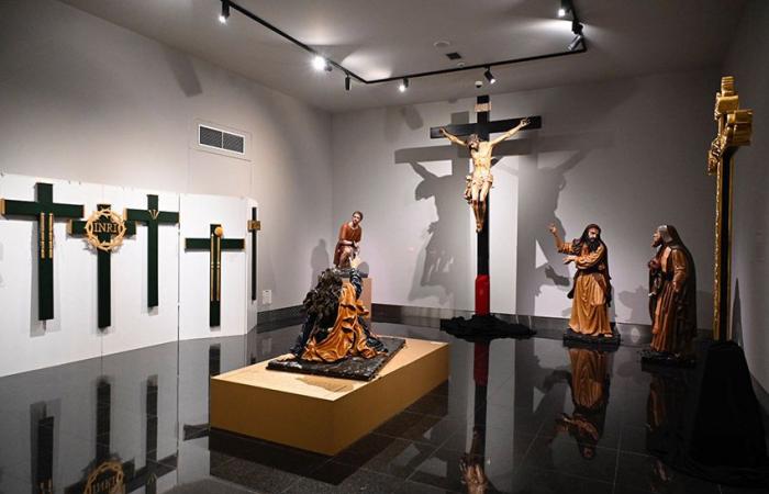 El obispo Luis Ángel inaugura el Museo Diocesano y de Semana Santa