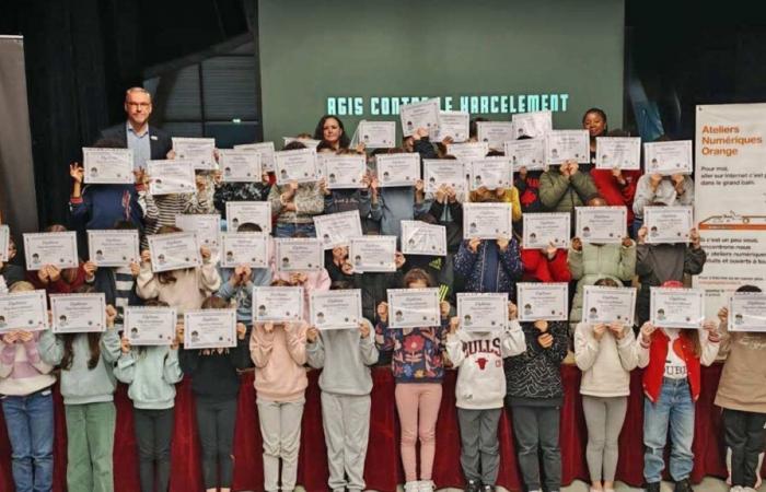 Esbly: Orange y la gendarmería comprometidas contra el acoso infantil