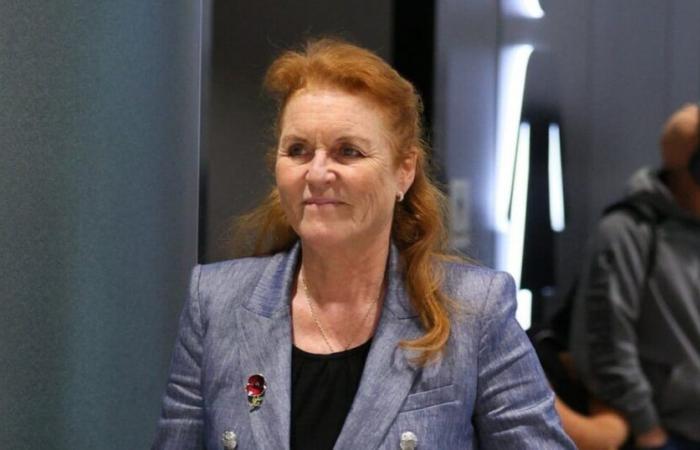 Durante mucho tiempo la oveja negra de la familia real… ¿Qué relación tiene Sarah Ferguson con sus hijas, las princesas Eugenia y Beatriz?