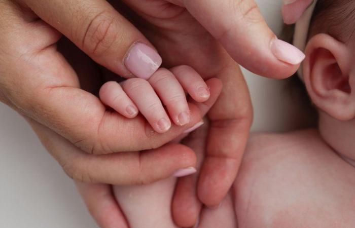 “Estaba absolutamente aterrorizada”: Inconsciente durante una semana, madre se despierta sin recordar que dio a luz