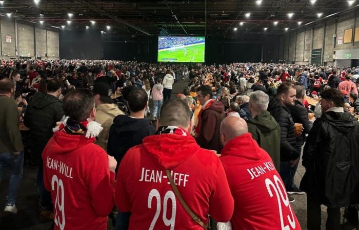 EN FOTOS – En la Brest Expo, los seguidores del Brest prendieron fuego a la fanzone