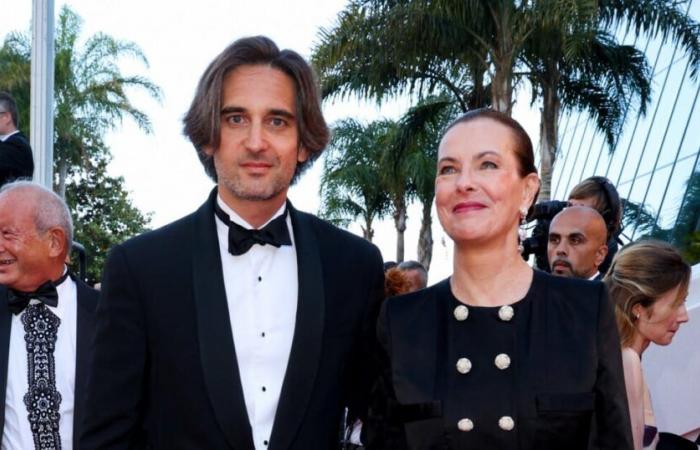 Dimitri Rassam, el hijo de Carole Bouquet, habla de su relación, a veces compleja: “No es que sea un mal hijo…”