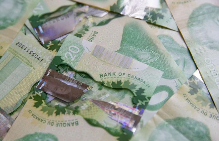 El dólar canadiense cae tras el anuncio de Donald Trump sobre los aranceles