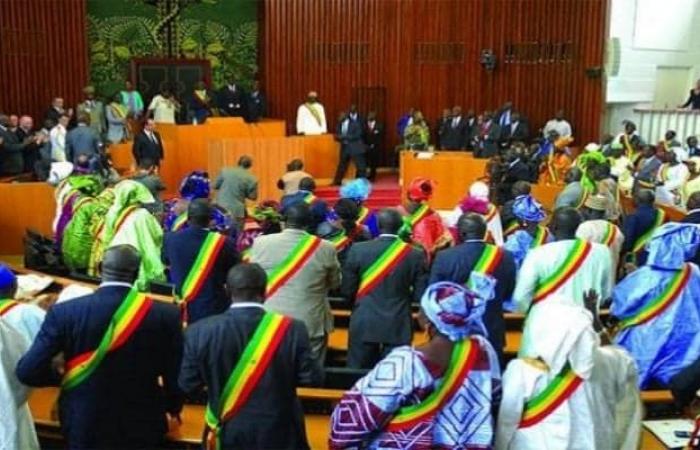 Asamblea Nacional: Devuelven los autos de los exdiputados