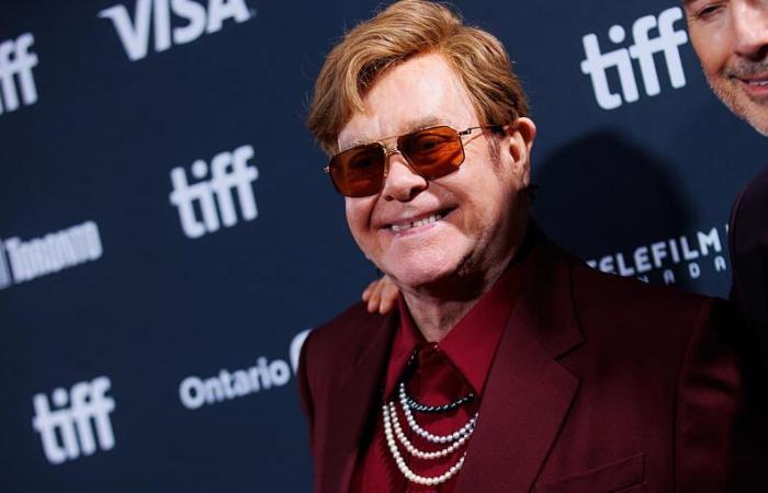 Elton John ya no puede hacer música por el momento debido a sus problemas de visión