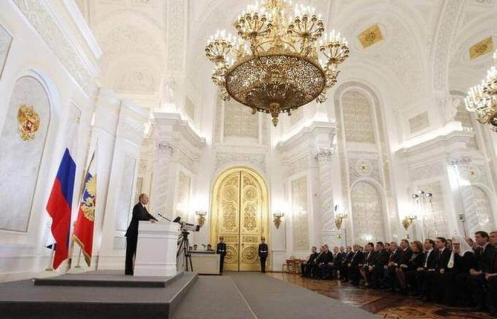 ¿Qué se esconde detrás del Kremlin, esta gigantesca fortaleza que encarna el poder autoritario de Vladimir Putin? – Edición nocturna Oeste-Francia