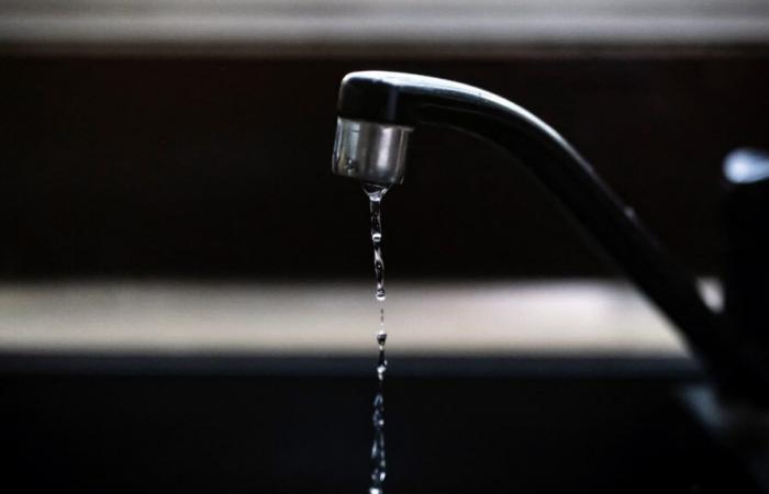 Agua no apta para el consumo en varios barrios tras una incidencia técnica