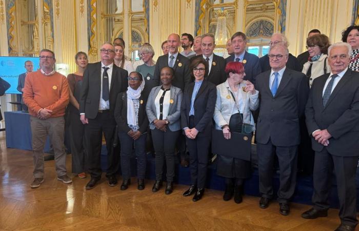 M’biwi y la cerámica tradicional mahorense premiada por Rachida Dati