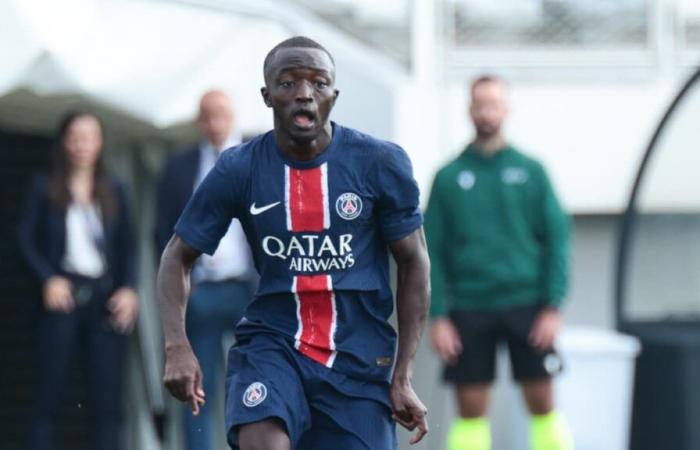 El PSG domina al Bayern y se relanza hacia la clasificación gracias a la dupla Mbaye-Sangaré