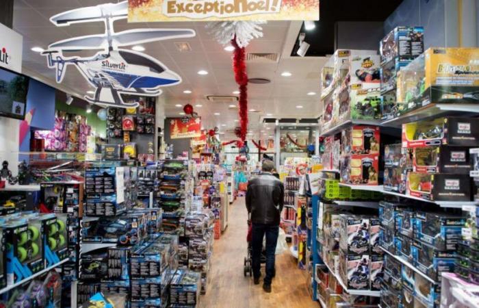 Economía. Sí, el presupuesto para regalos de Navidad será limitado este año, pero…