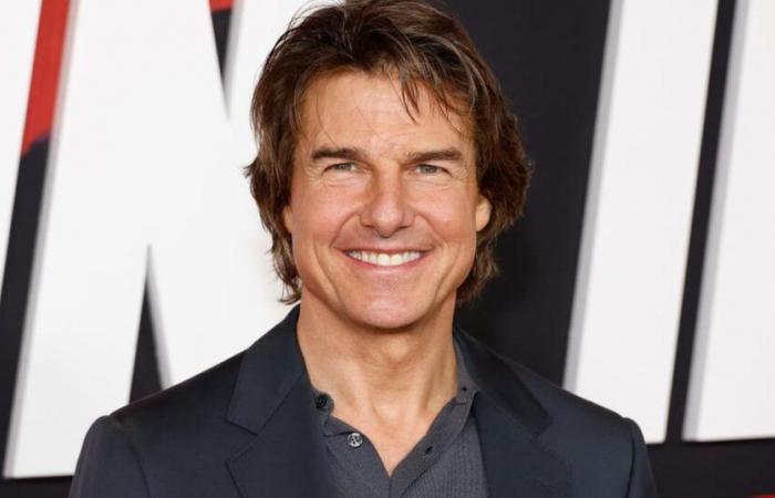 Ultraconcentrado y con la cara cerrada, Tom Cruise se prepara para un nuevo truco antológico en la próxima Misión Imposible