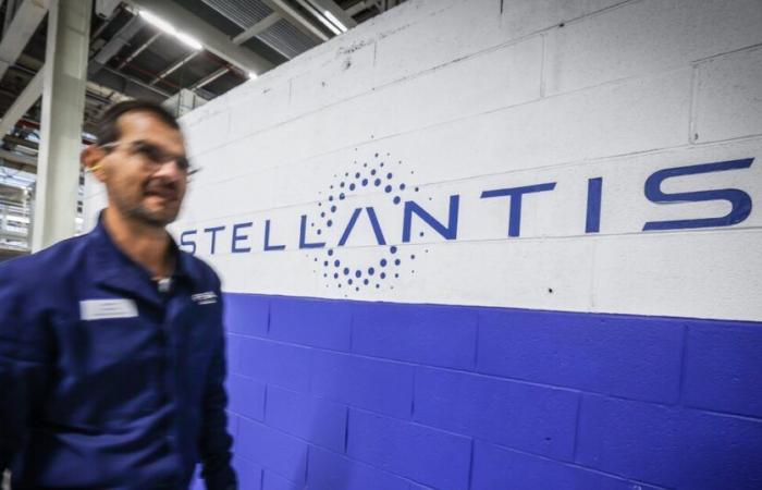 A pesar de una fuerte caída de la producción, Stellantis mantiene sus fábricas… en Francia y por el momento