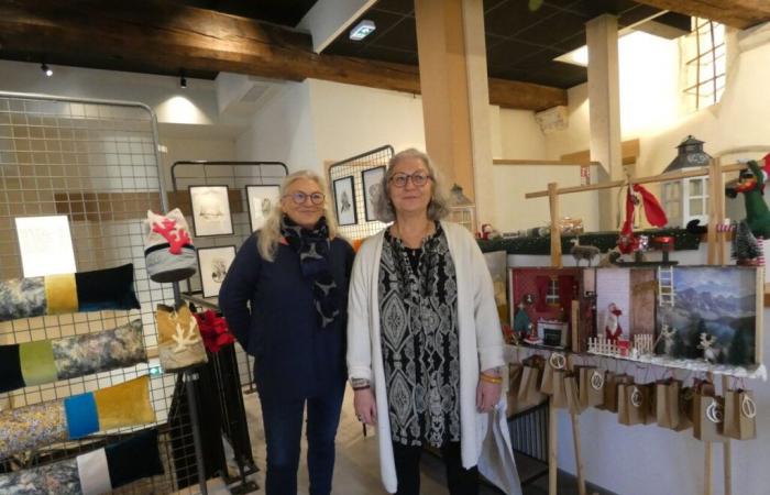 En esta ciudad de Cotentin, una boutique temporal acoge a dos diseñadores locales