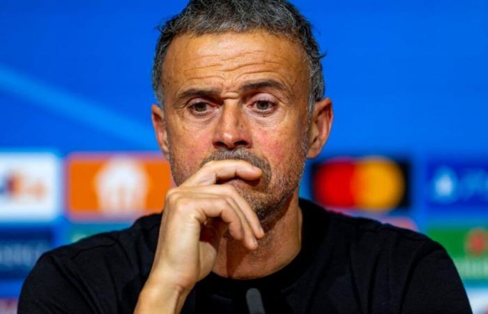 PSG: ¡Riolo choca con Luis Enrique con un remate!