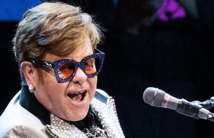 “Soy incapaz de…”: enfermo, el cantante Elton John anuncia muy malas noticias a sus fans