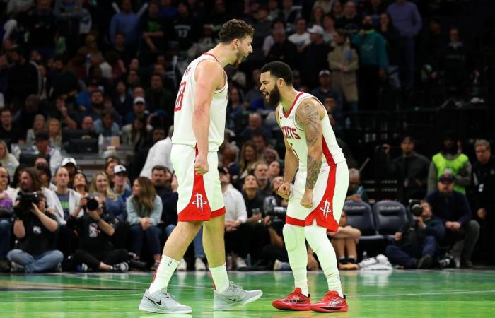 Copa de la NBA: Kevin Durant y Bradley Beal regresan para llevar a los Suns a superar a los Lakers y los Rockets logran un puesto en la ronda eliminatoria