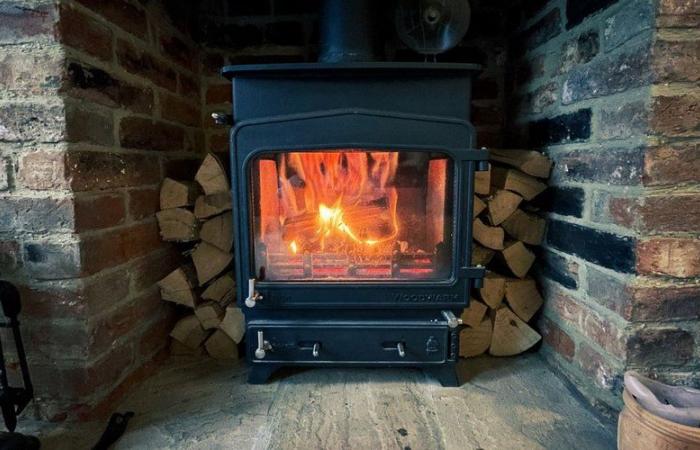 Esta estufa de queroseno rebajada regulará tus gastos y la temperatura de tu hogar