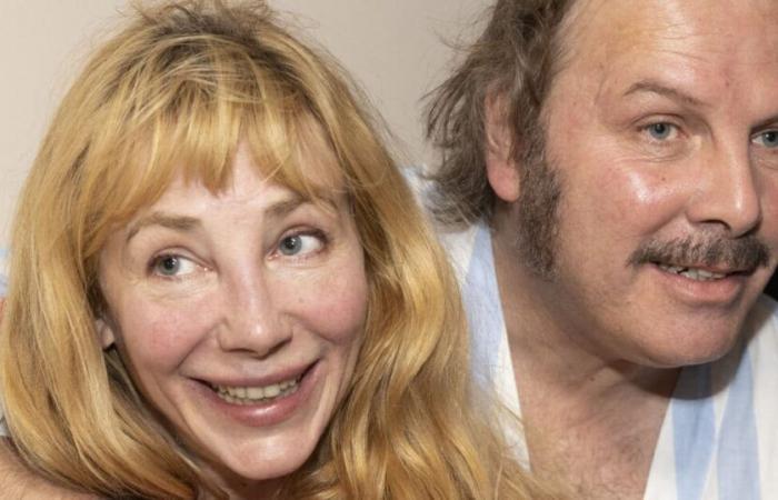 La doble vida de Philippe Katerine, padre de los dos hijos de Julie Depardieu: “Inicié un movimiento”