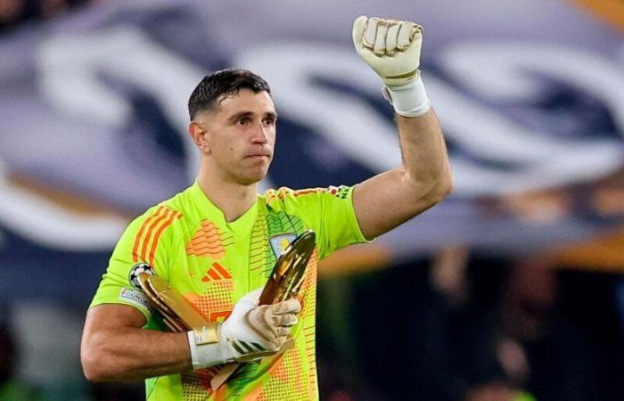 Dibu Martínez se parece a Buffon, el Aston Villa se salva: la Juve empata en Birmingham