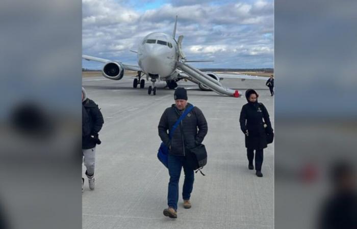 Un Boeing realiza un aterrizaje de emergencia en el aeropuerto de Mirabel por un problema técnico