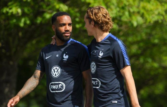 La retirada de Griezmann “esconde algo” para Lacazette